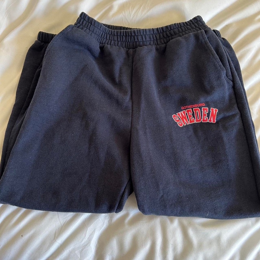 small navy zara sweatpants